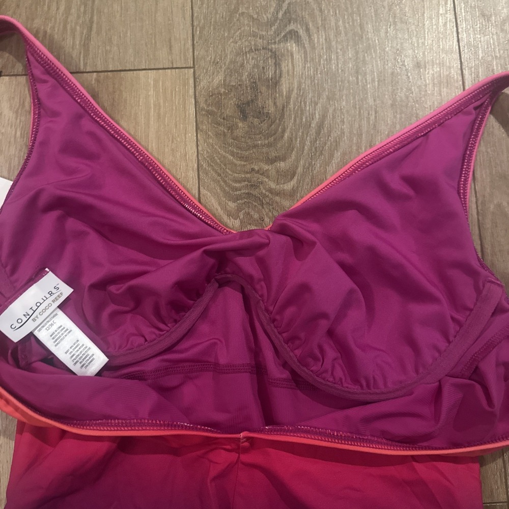 Contours By Coco Reef Shapemaker 1 Pc Swimsuit Magenta Hombre 12/36C‎ NEW - Picture 10 of 10